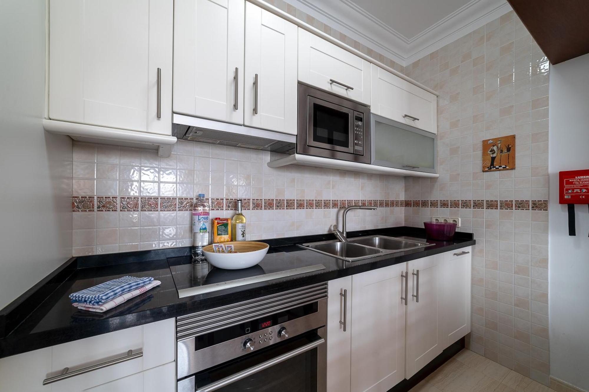 Mireya Apartment Плая Бланка Екстериор снимка